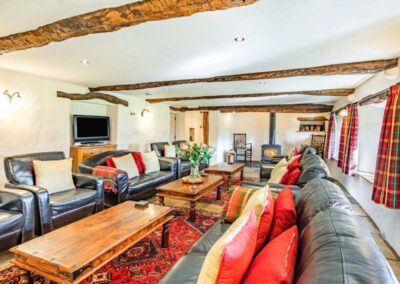 Large Lounge